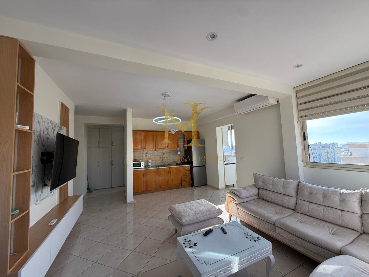 JEPET ME QERA APARTAMENT 2+1 NE PLAZH DURRES !!