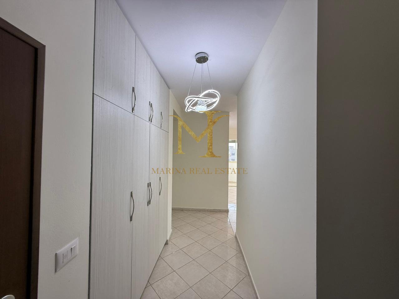 JEPET ME QERA APARTAMENT 2+1 NE PLAZH DURRES !!