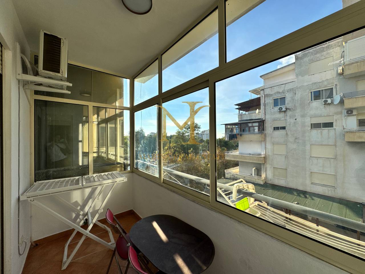 JEPET ME QERA Apartament 1+1ne Plazh Hekurudha – Durrës