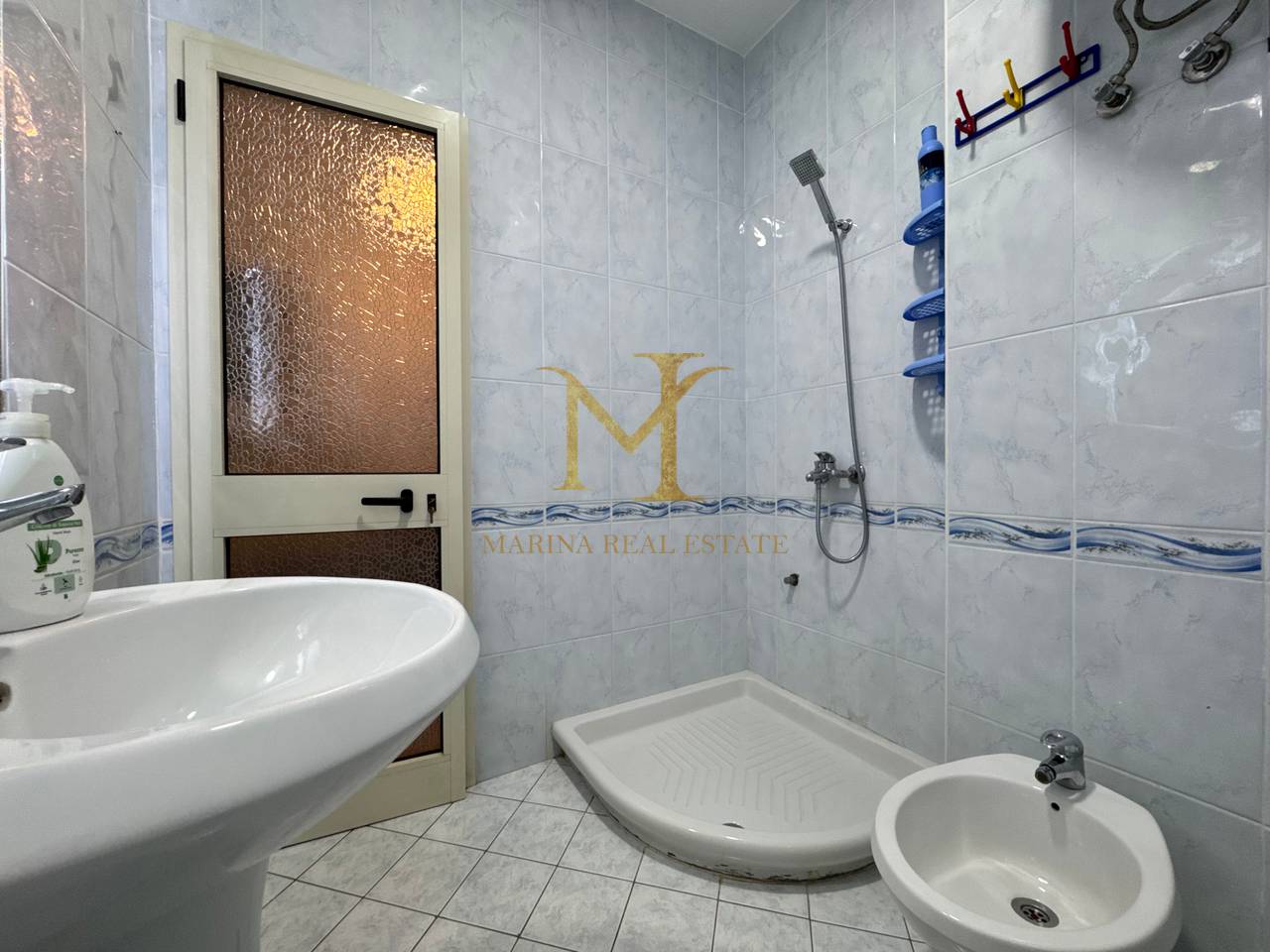 JEPET ME QERA Apartament 1+1ne Plazh Hekurudha – Durrës