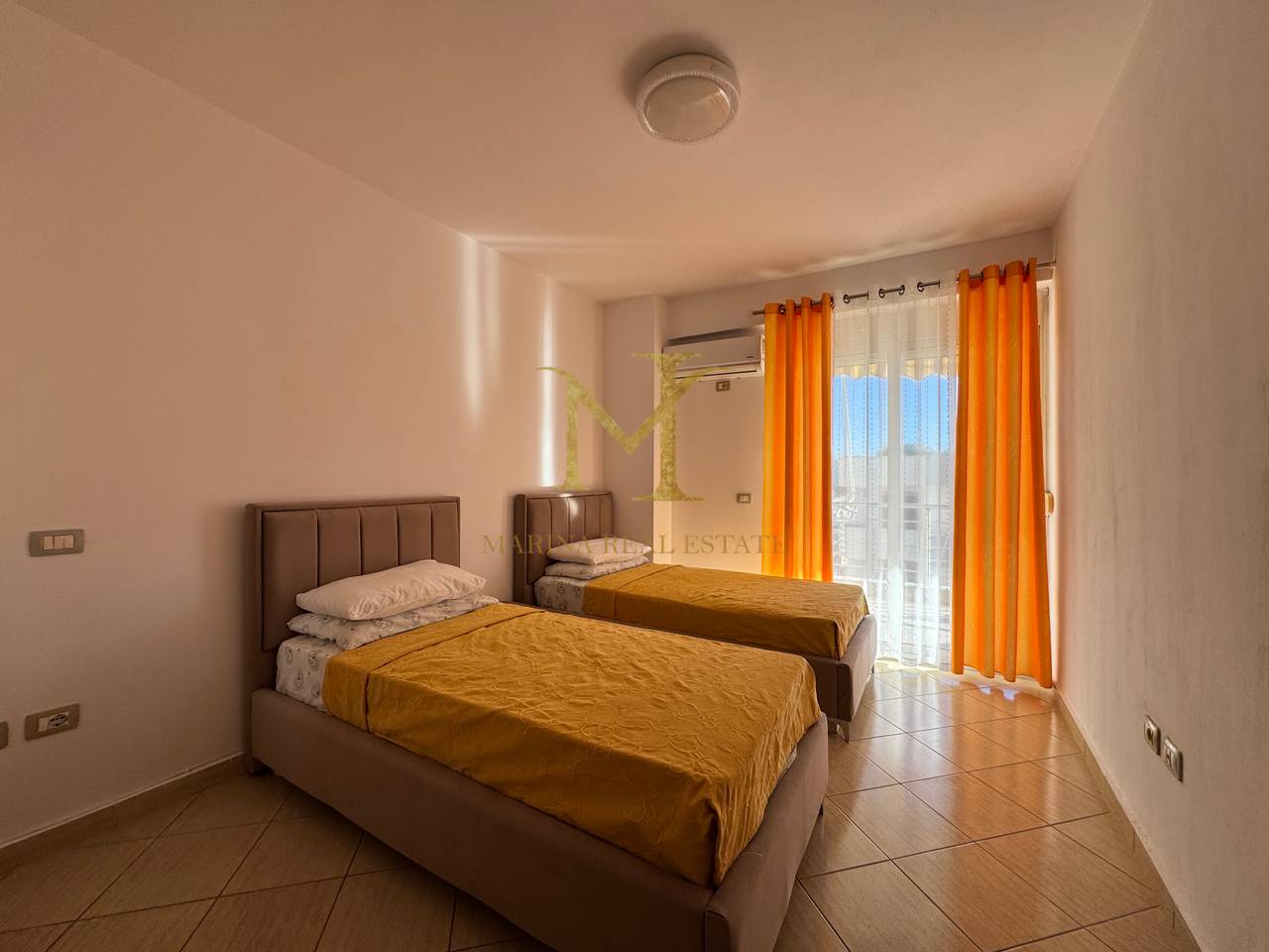 For rent 2+1 (2 bathrooms) with a spacious balcony with sea view