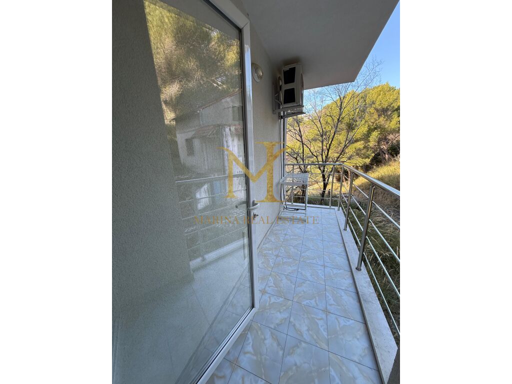 JEPET ME QERA APARTAMENT 1+1 NE VOLLGA!