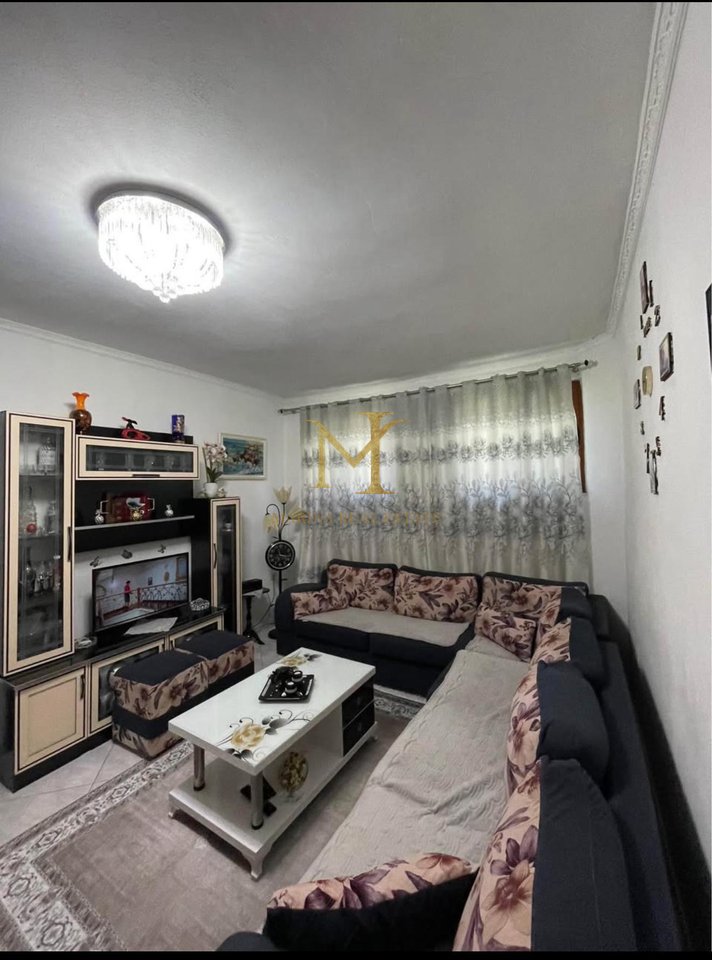 SHITET APARTAMENT 2+1 PRANE CEZMES SE FERRES!!