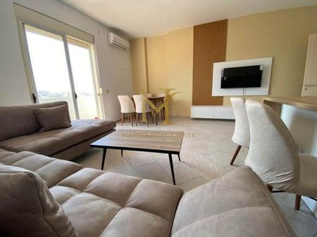 AFFITTASI APPARTAMENTO MODERNO VICINO ALL'HOTEL "ROYAL", SPIAGGIA!!