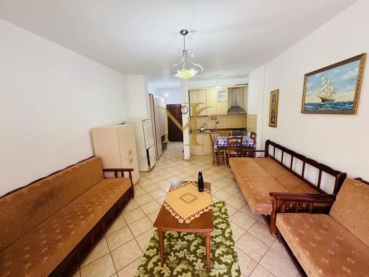 MONOLOCALE IN AFFITTO 200€ SULLA SPIAGGIA ILIRIA!!