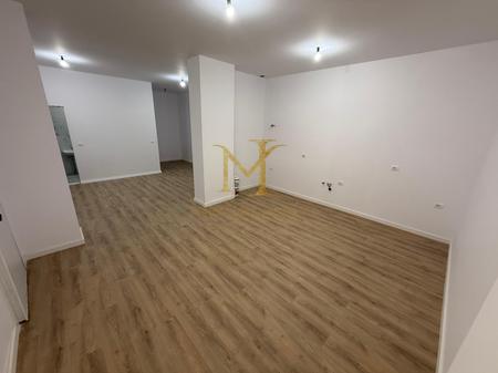 OFROHET PER SHITJE APARTAMENT PRANE SHKOLLES BAJRAM CURRI !!
