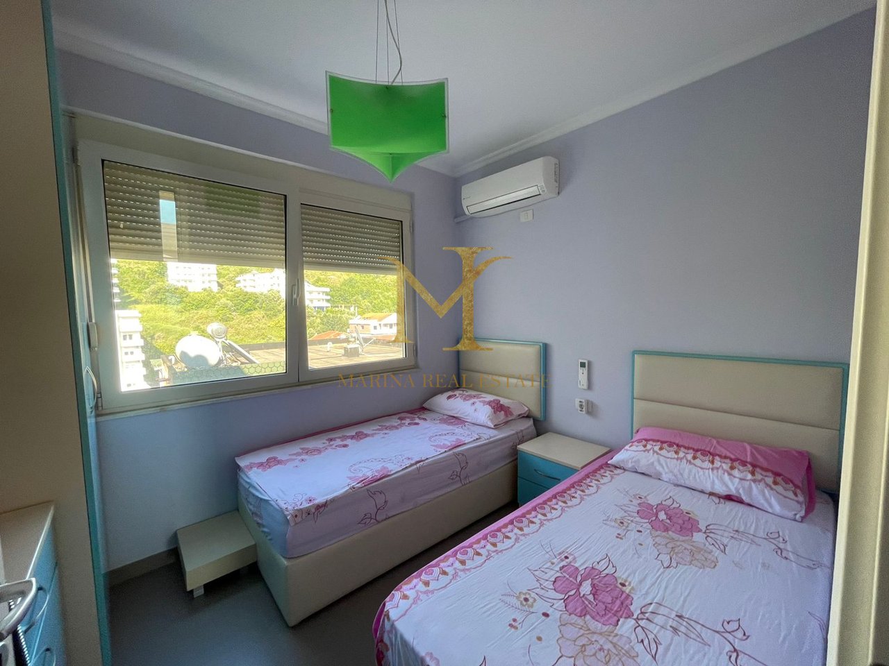 Apartament për shitje në vijë të parë me detin – Shkëmbi i Kavajës