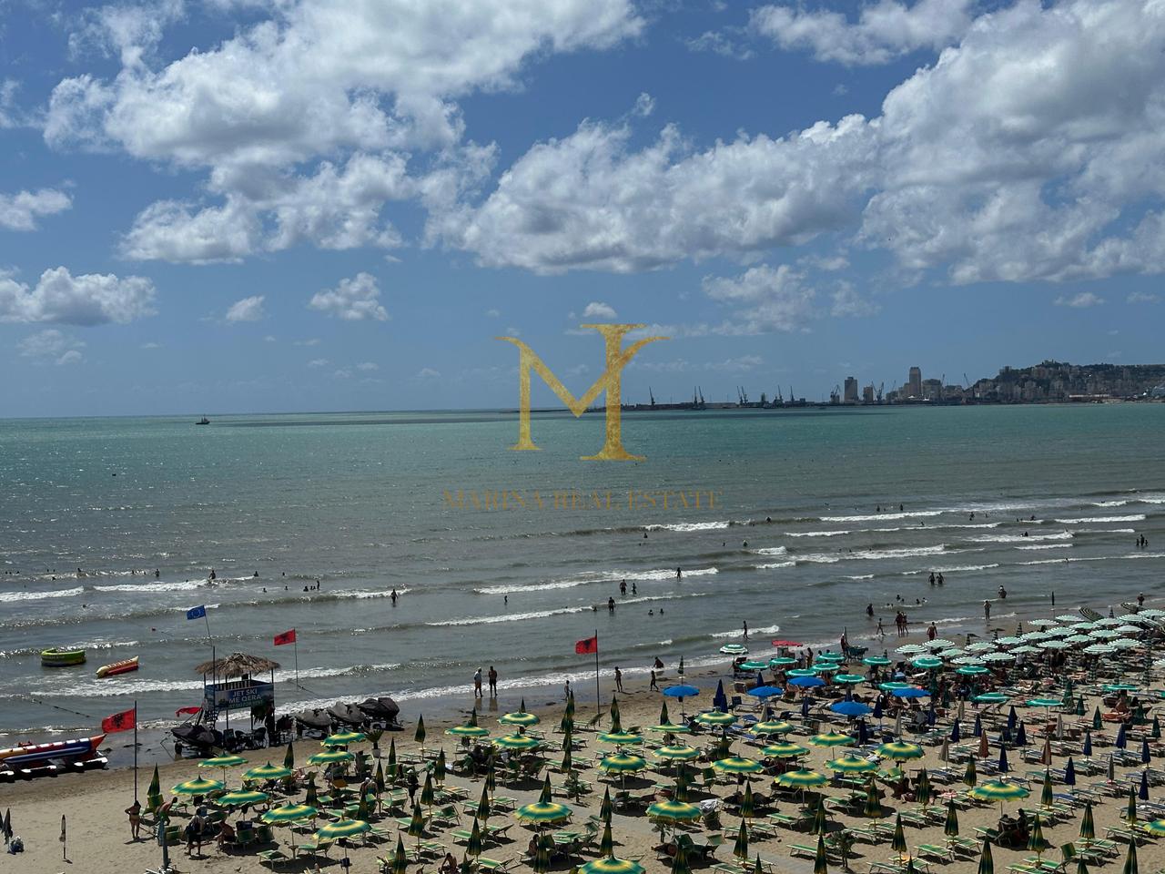IN VENDITA APPARTAMENTO 1+1 CON VISTA COMPLETA SUL MARE A SPIAGGIA HEKURUDHA!!