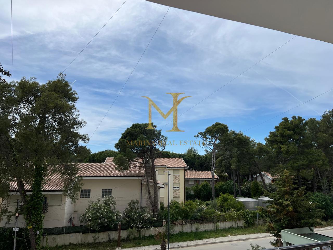 Shitet apartament 2+1 – Golem, Durrës!!