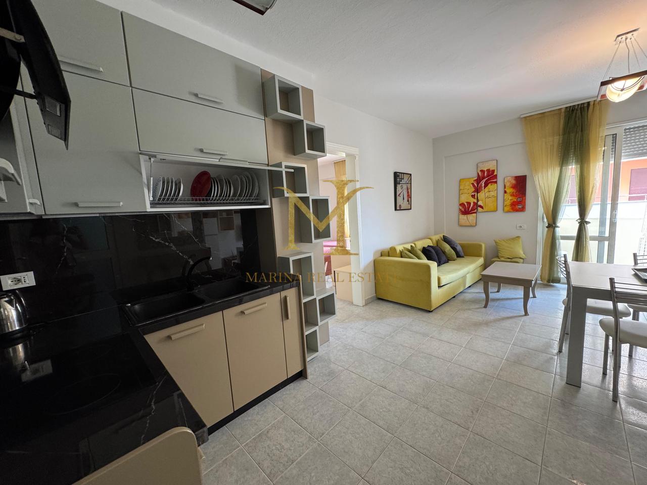 SI VENDE APPARTAMENTO 1+1 CON VISTA MARE E GARAGE A PLAZH HEKURUDHA!!