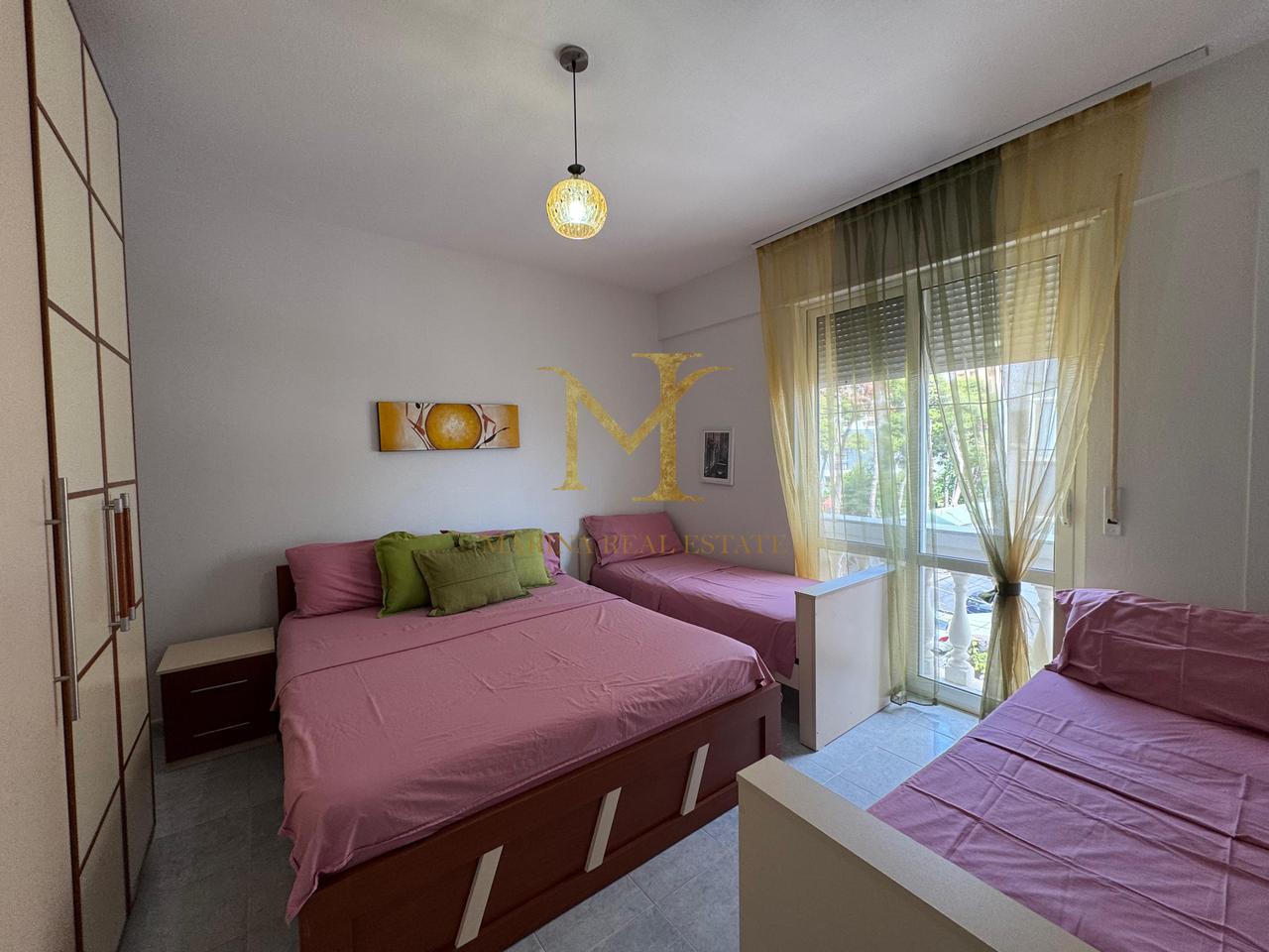 SI VENDE APPARTAMENTO 1+1 CON VISTA MARE E GARAGE A PLAZH HEKURUDHA!!