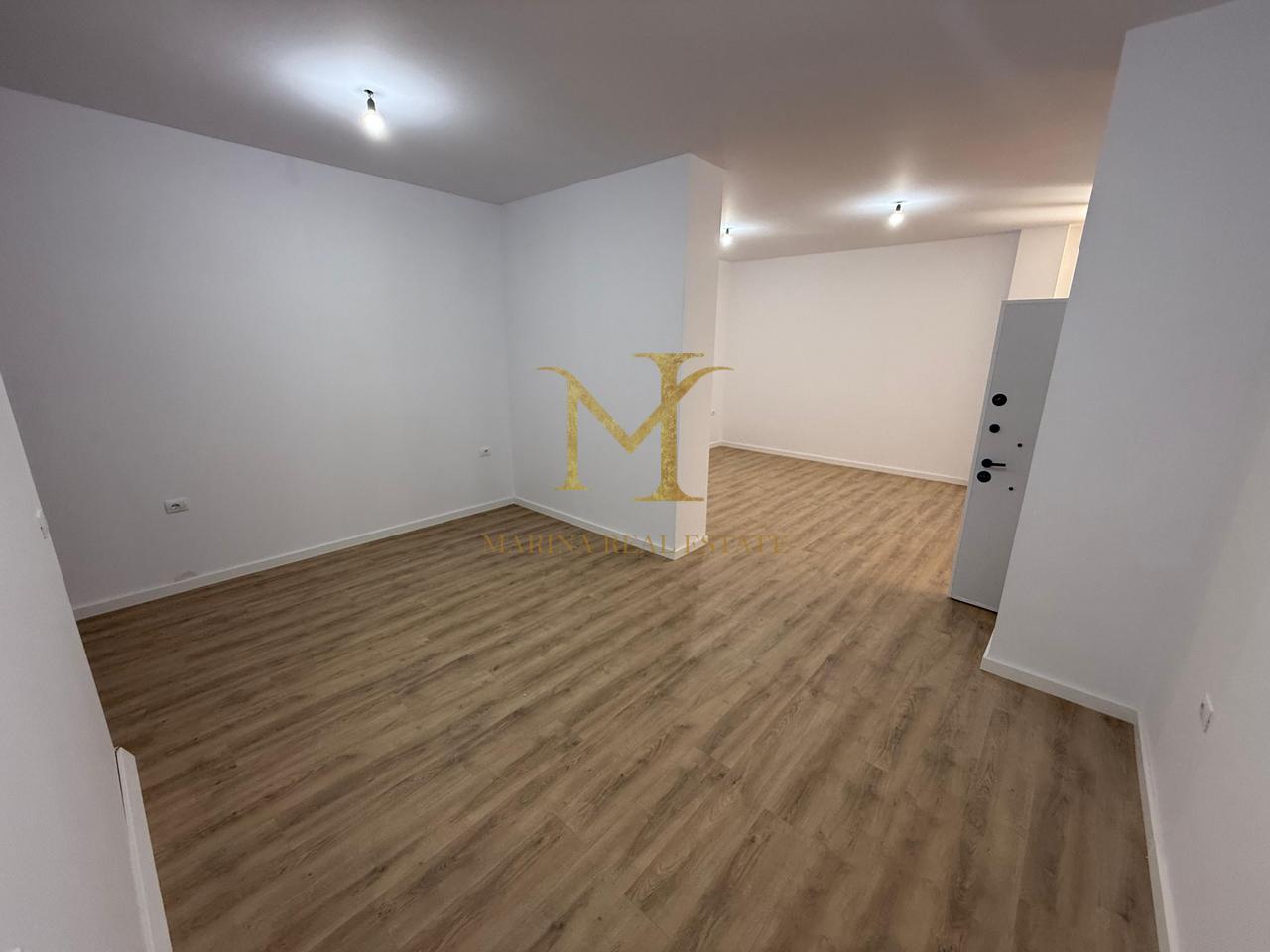 OFROHET PER SHITJE APARTAMENT PRANE SHKOLLES BAJRAM CURRI !!