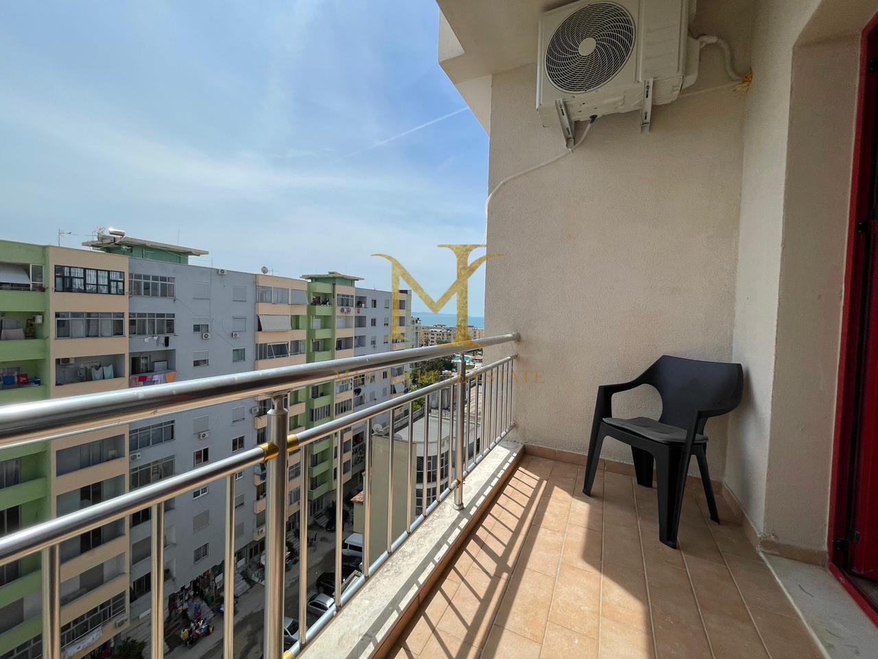 VENDESI APPARTAMENTO 2+1+2 CON VISTA MARE A SPIAGGIA ILIRIA!!