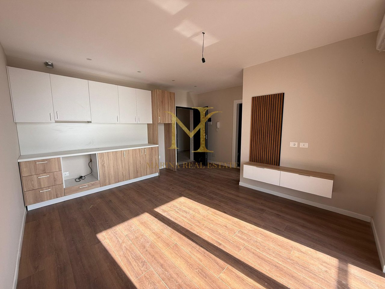 Appartamento 1+1 in Vendita – Vista Completa sul Mare | Palazzo Nuovo 2024