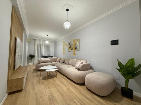 FOR SALE 2+1 APARTMENT WITH SEPARATE KITCHEN IN ILIRIA BEACH!!