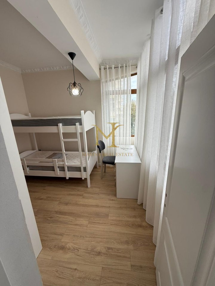 VENDESI APPARTAMENTO 2+1 CON CUCINA SEPARATA A PLAZH ILIRIA!!