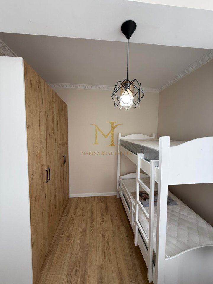 VENDESI APPARTAMENTO 2+1 CON CUCINA SEPARATA A PLAZH ILIRIA!!