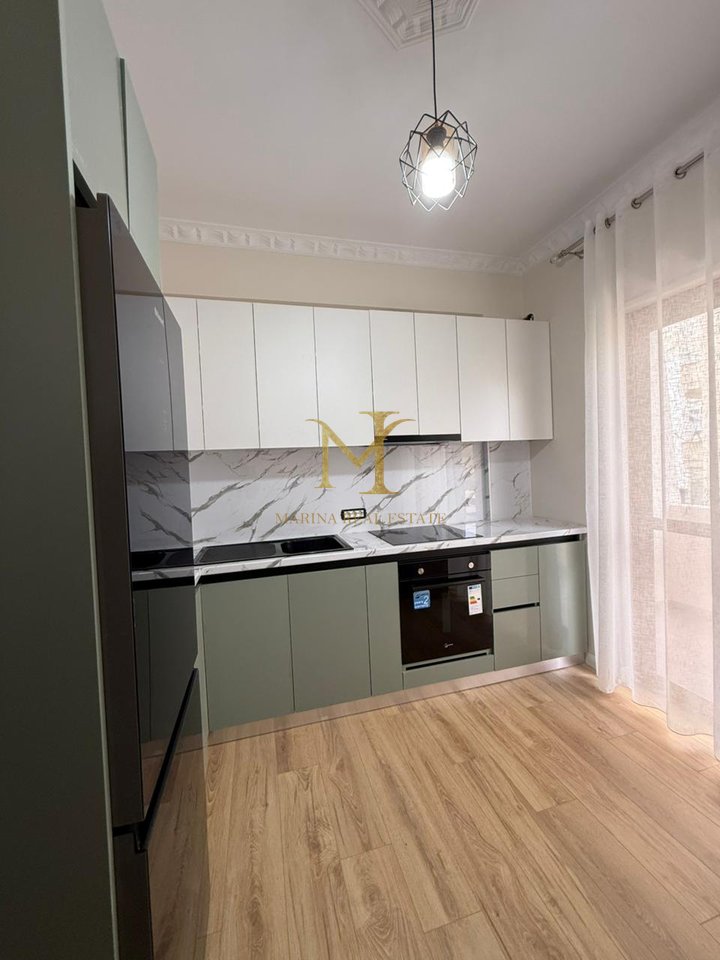 VENDESI APPARTAMENTO 2+1 CON CUCINA SEPARATA A PLAZH ILIRIA!!