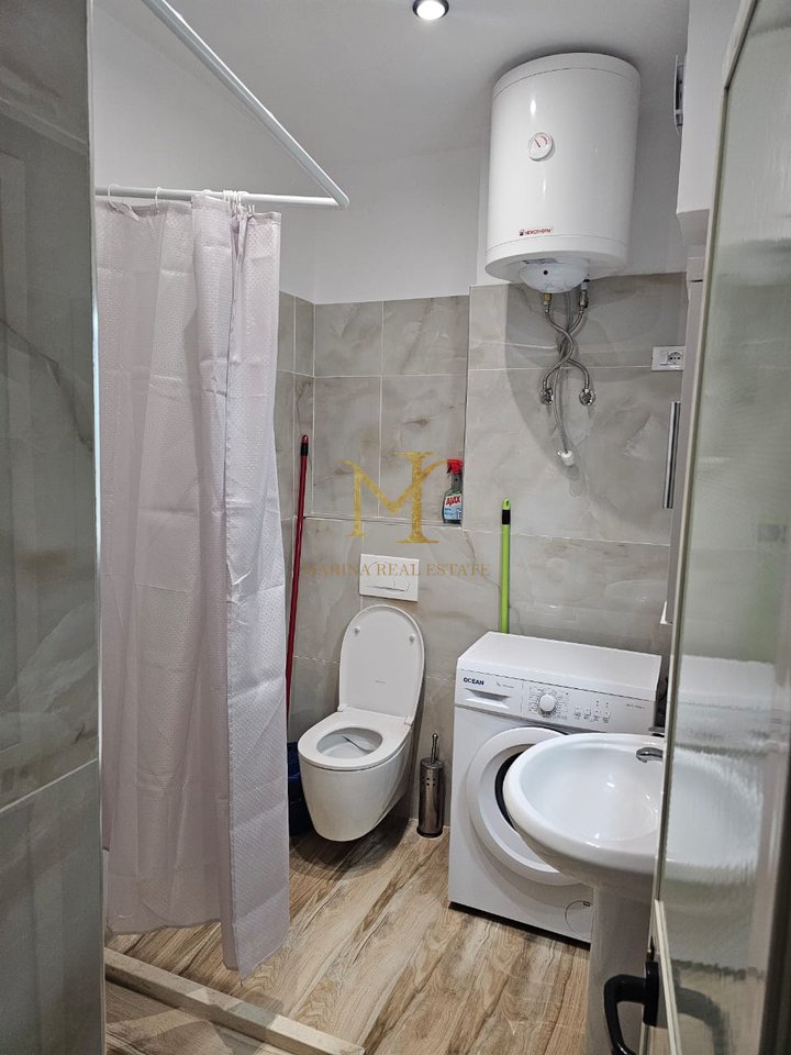 JEPET ME QIRA APARTAMENT 1+1 TE ZONA E PLAZHIT!!!