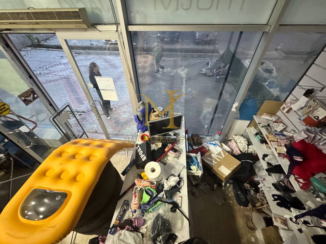 Qera Ambient Biznesi ne Durres, Plepa