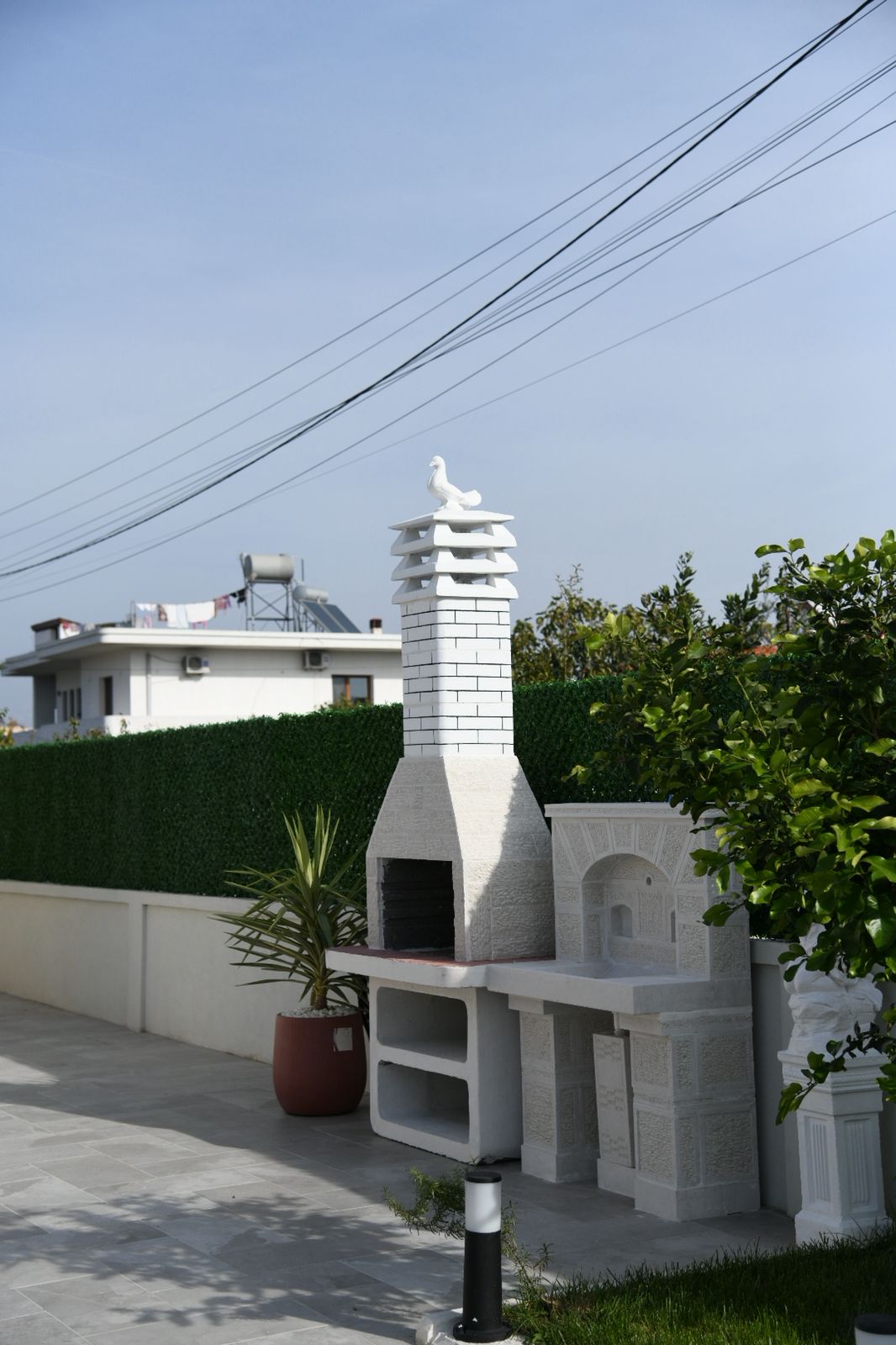 SHITET VILA MODERNE. Durres, Ish-Keneta thumbnail 3