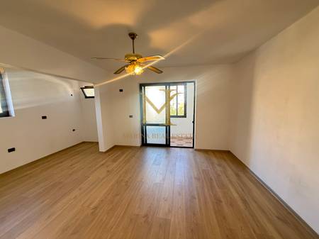 SHITET APARTAMENT 2+1+2 BALLKONE , PRANE PALLATIT TE SPORTIT !