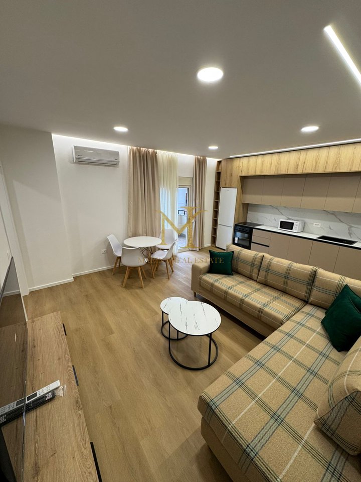 VENDESI APPARTAMENTO 1+1 A PLAZH HEKURUDHA, DURAZZO!