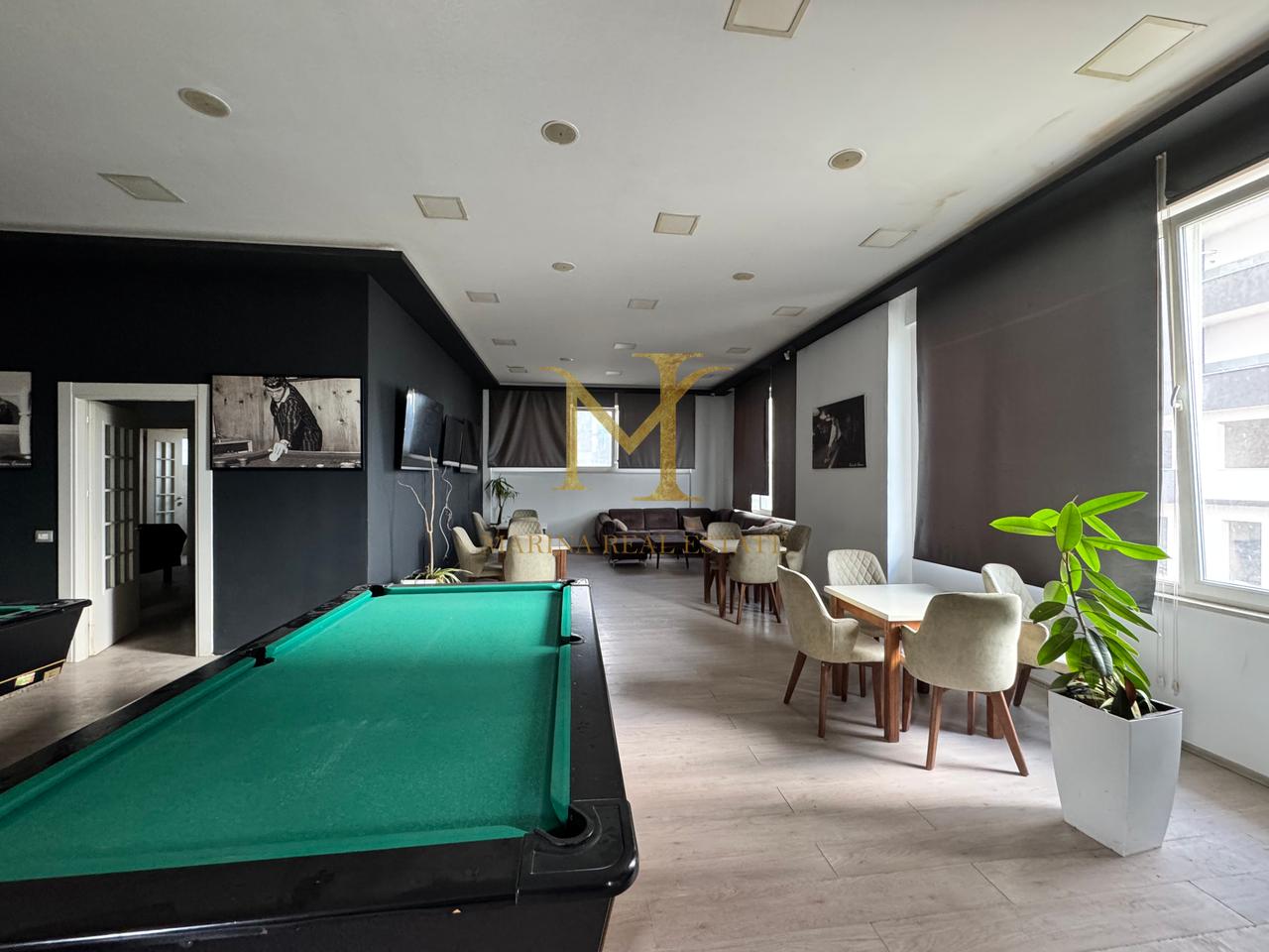Locale commerciale pronto all'uso, a Golem. Biliardo, caffè sportivo e altro ancora.