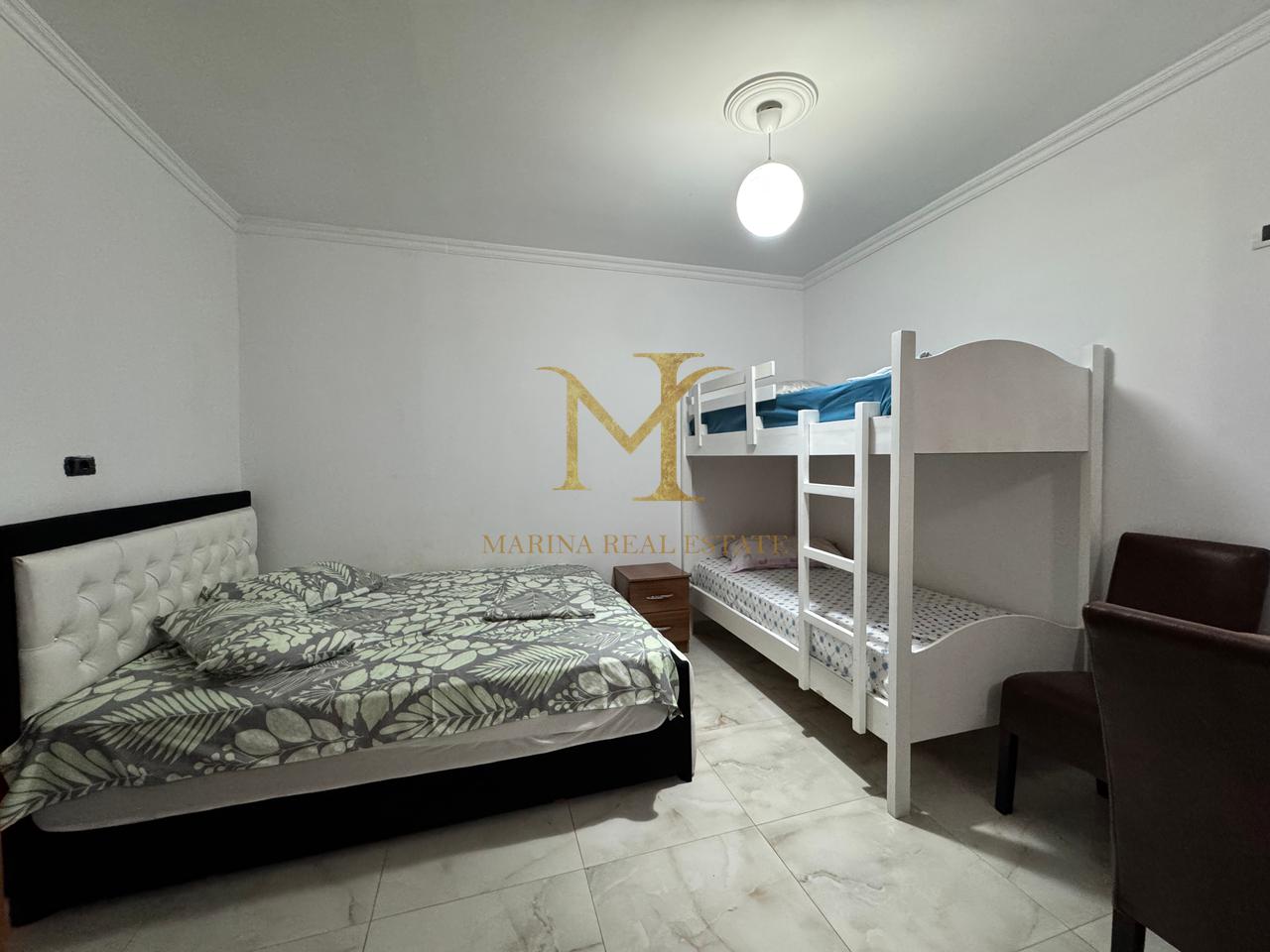 Studio apartment for rent, Red Wheel Beach (until May 1)