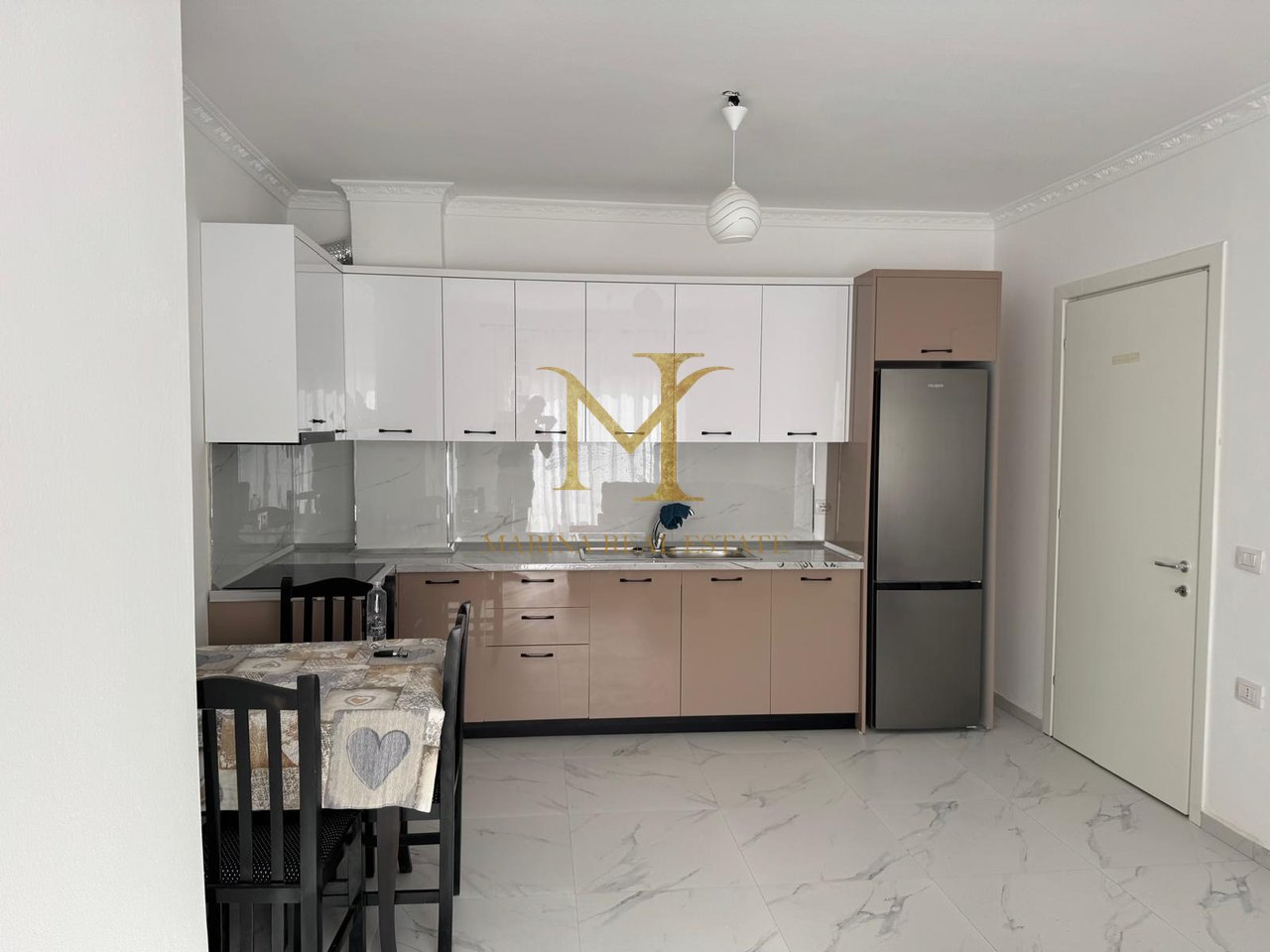 Luminoso appartamento 1+1 in vendita, Durazzo, Spiaggia Red Wheel