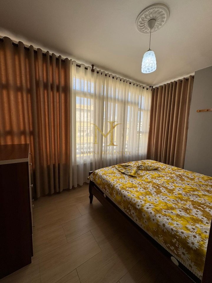 Appartamenti 1+1 in affitto a Iliria, di fronte al Complesso Florida!!