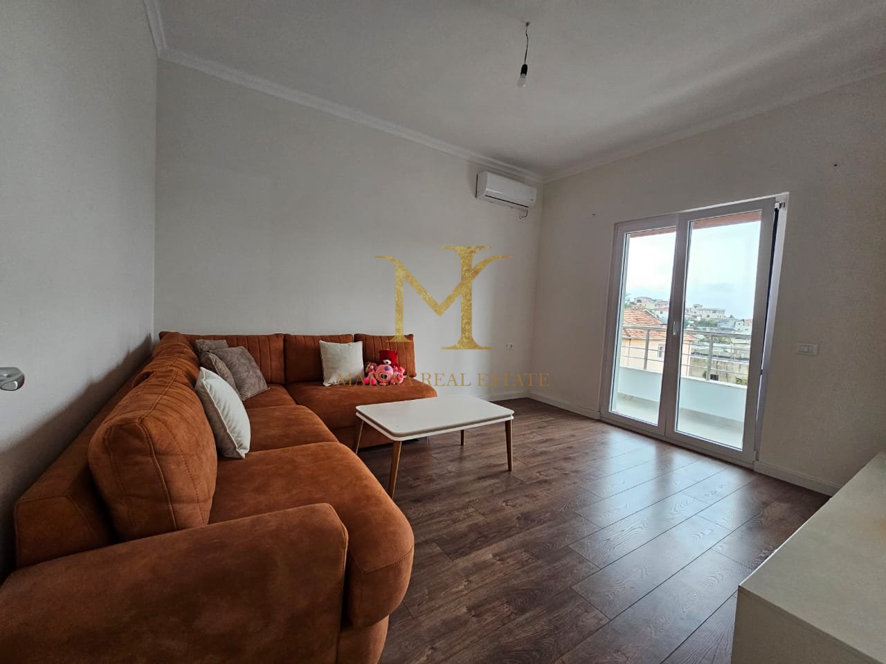 SHITET APARTAMENT 2+1 TE SPITALI DURRES!!