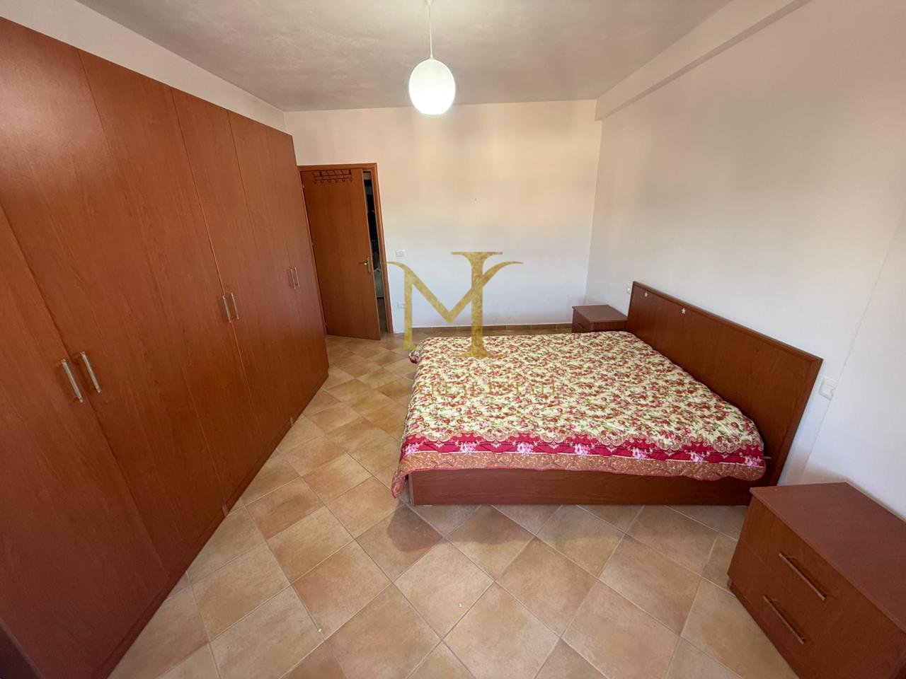 IN VENDITA APPARTAMENTO 1+1+ 2 BALCONI, SULLA SPIAGGIA RROTA E KUQE!