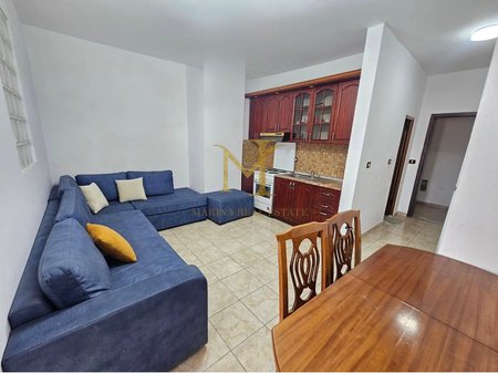 SHITET APARTAMENT 1+1 NE PLAZH ILIRIA !!