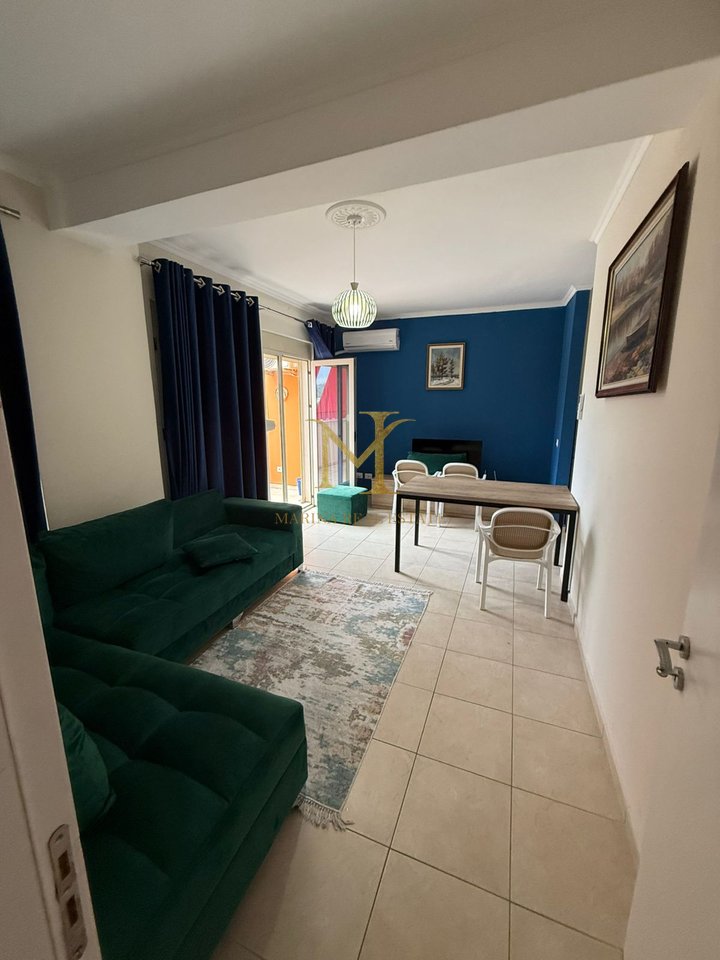 OFROHET PER QERA APARTAMENT 2+1 ME VERANDE NE PLEPA , DURRES !