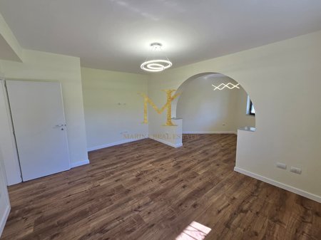 For sale, 2+1 Apartment with Separate Kitchen, near Vala Park, Durres.