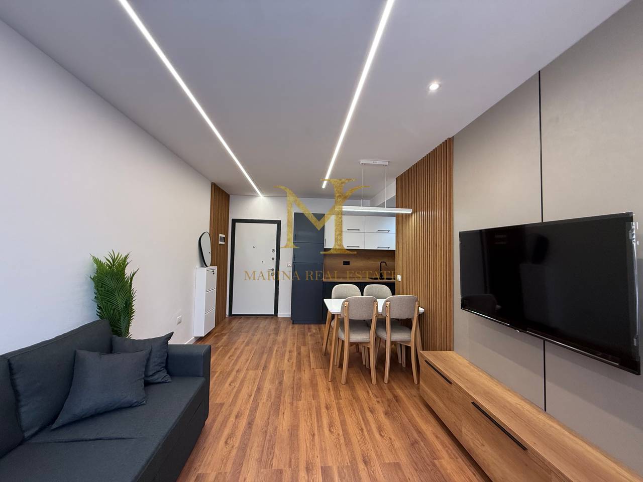 SHITET APARTAMENT 1+1 I INVESTUAR NE DETAJE , PLAZH ILIRIA !!