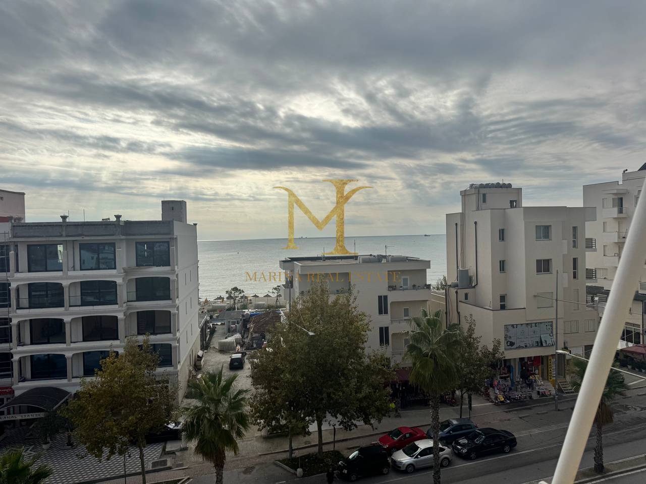 Shitet Apartament 3+1+2, Durres, zona Rrota e Kuqe – Pamje nga Deti