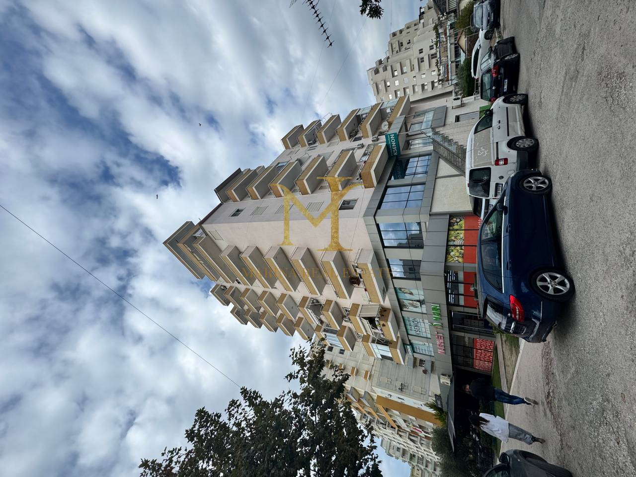Shitet Apartament 3+1+2, Durres, zona Rrota e Kuqe – Pamje nga Deti