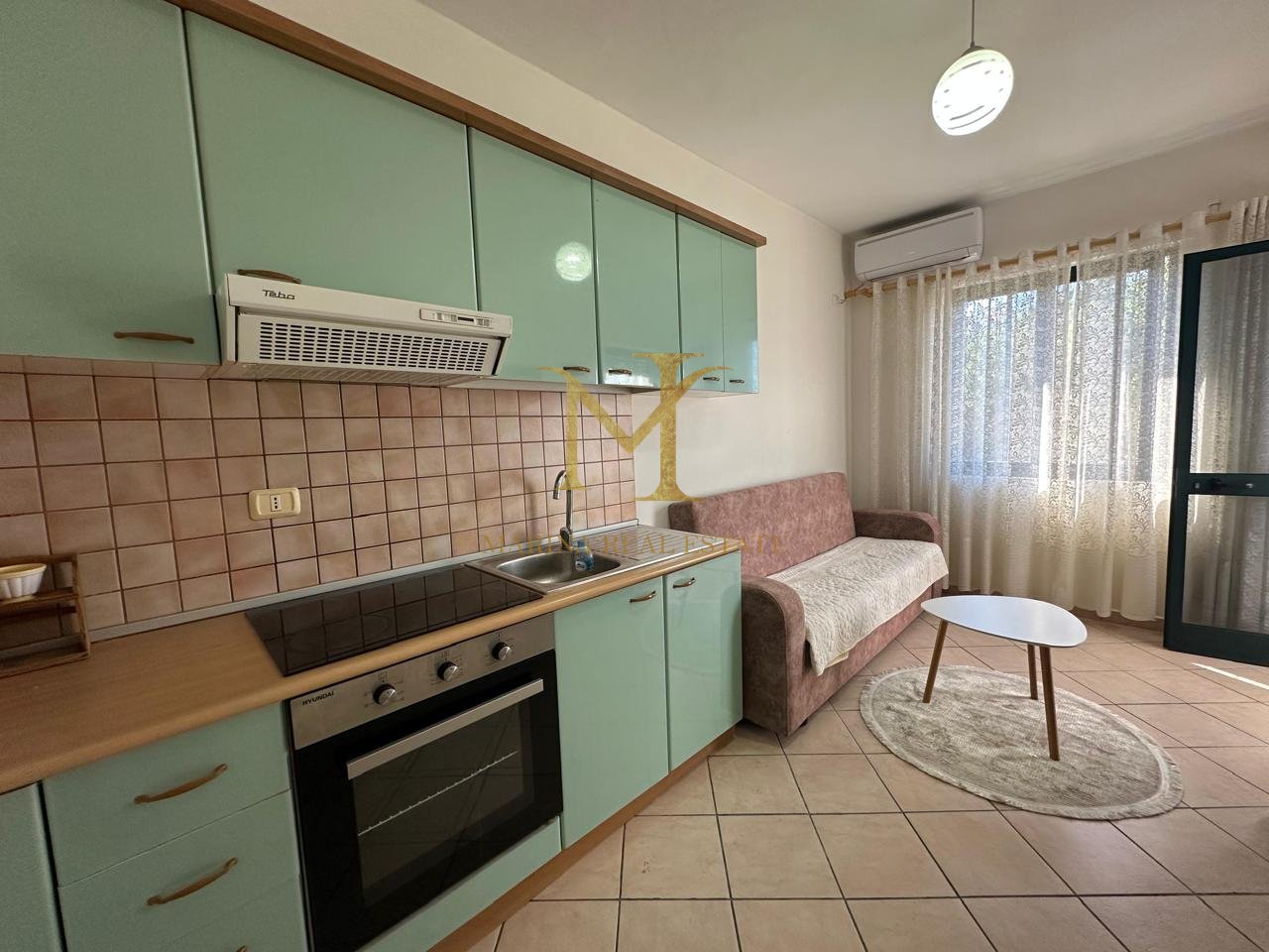 JEPET ME QIRA APARTAMENT 1+1 PRANË HOTEL DYRRRAHUT, VIJA E DYTË ME DETIN!!