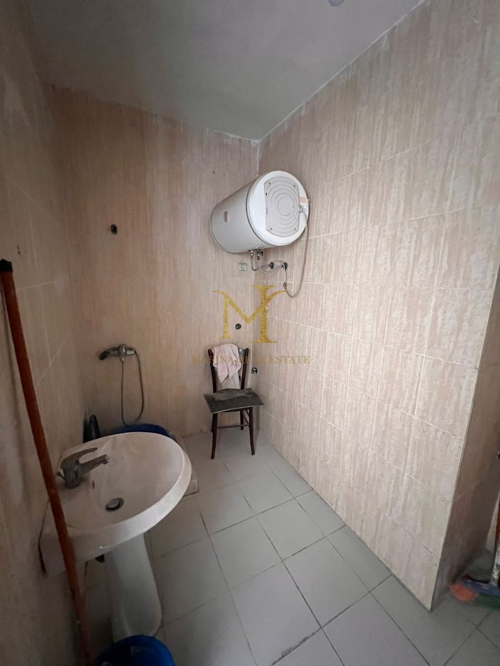 SHITET APARTAMENT 1+1 NE PLAZH HEKURUDHA!!