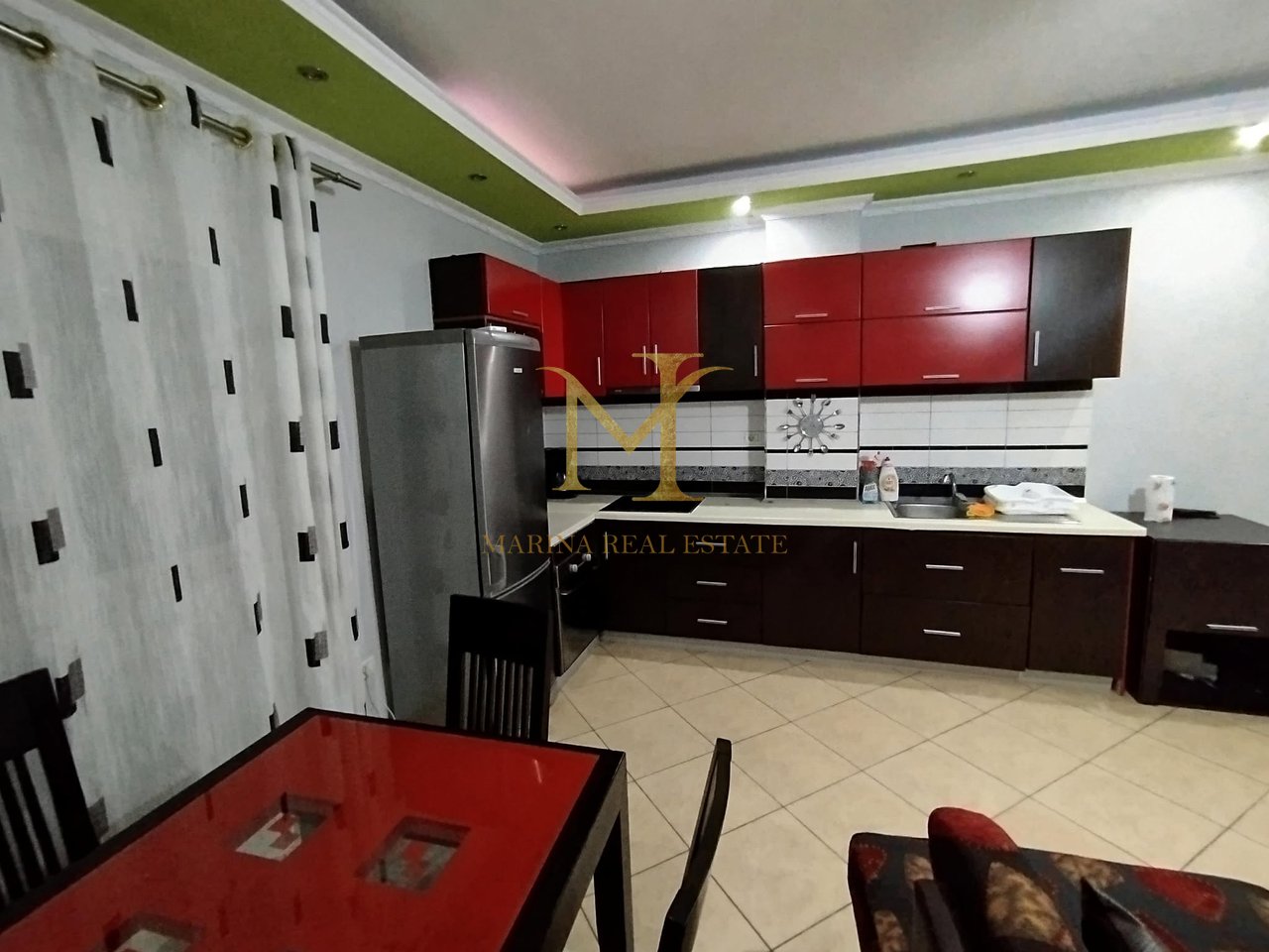Apartament 2+1 per qera afatgjate , prane Shkolles Bajram Curri !!