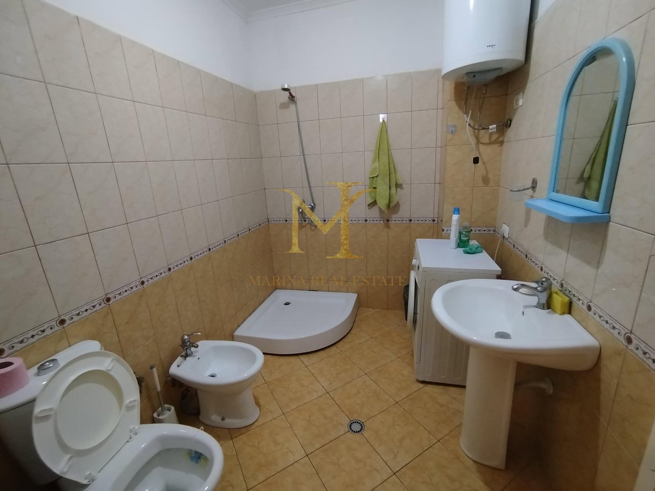 Apartament 2+1 per qera afatgjate , prane Shkolles Bajram Curri !!