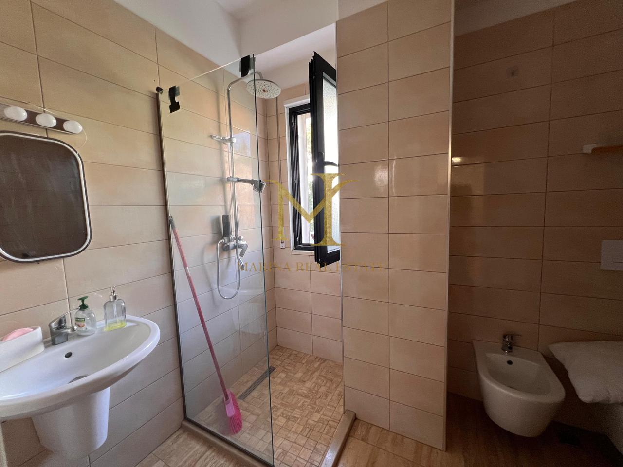 Jepet me qira apartament 2+1 në Vollga, Durrës