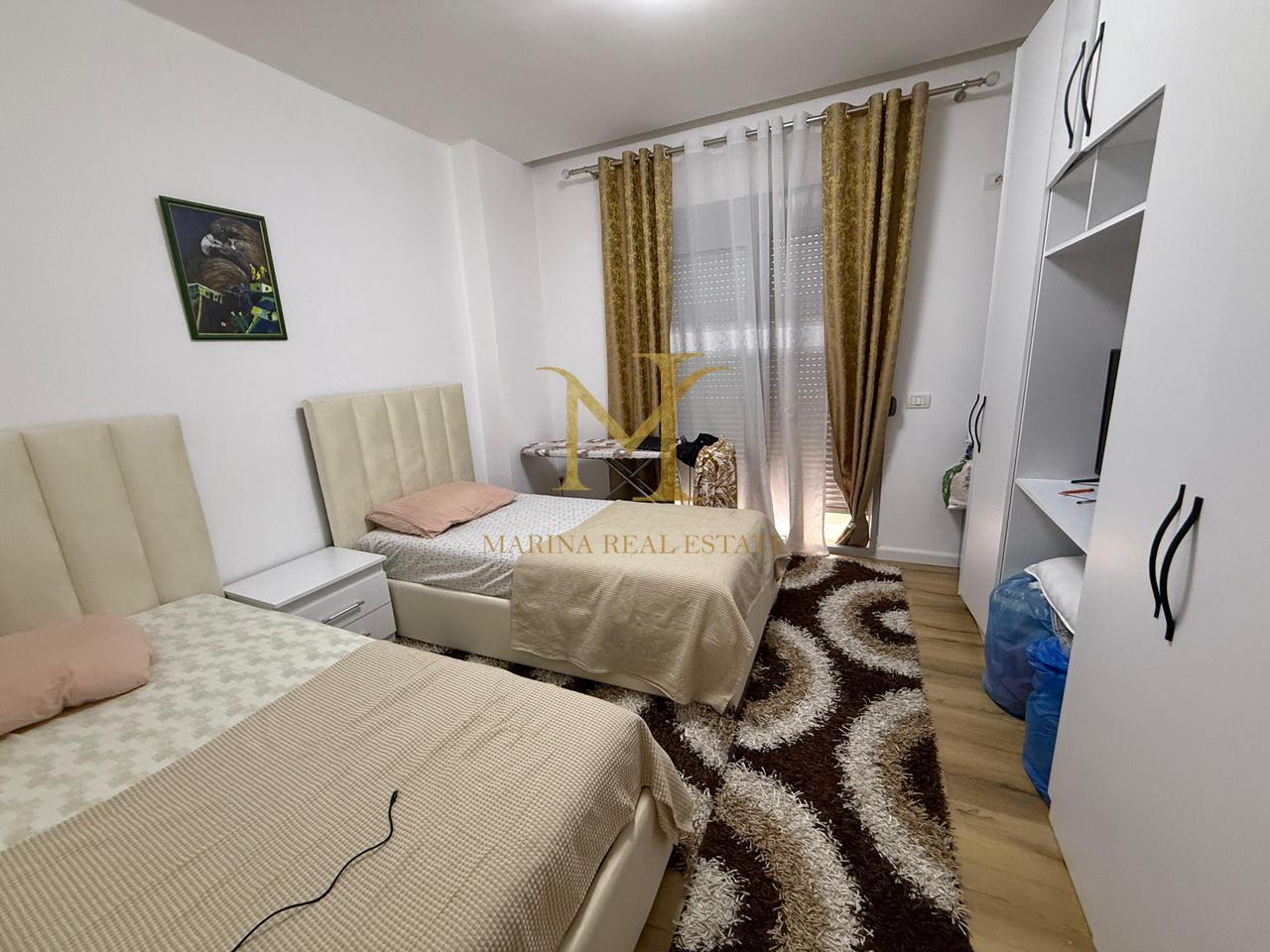 Ofrohet  Per Qera Apartament 2+1 i investuar, Stacioni i Trenit Durres !!