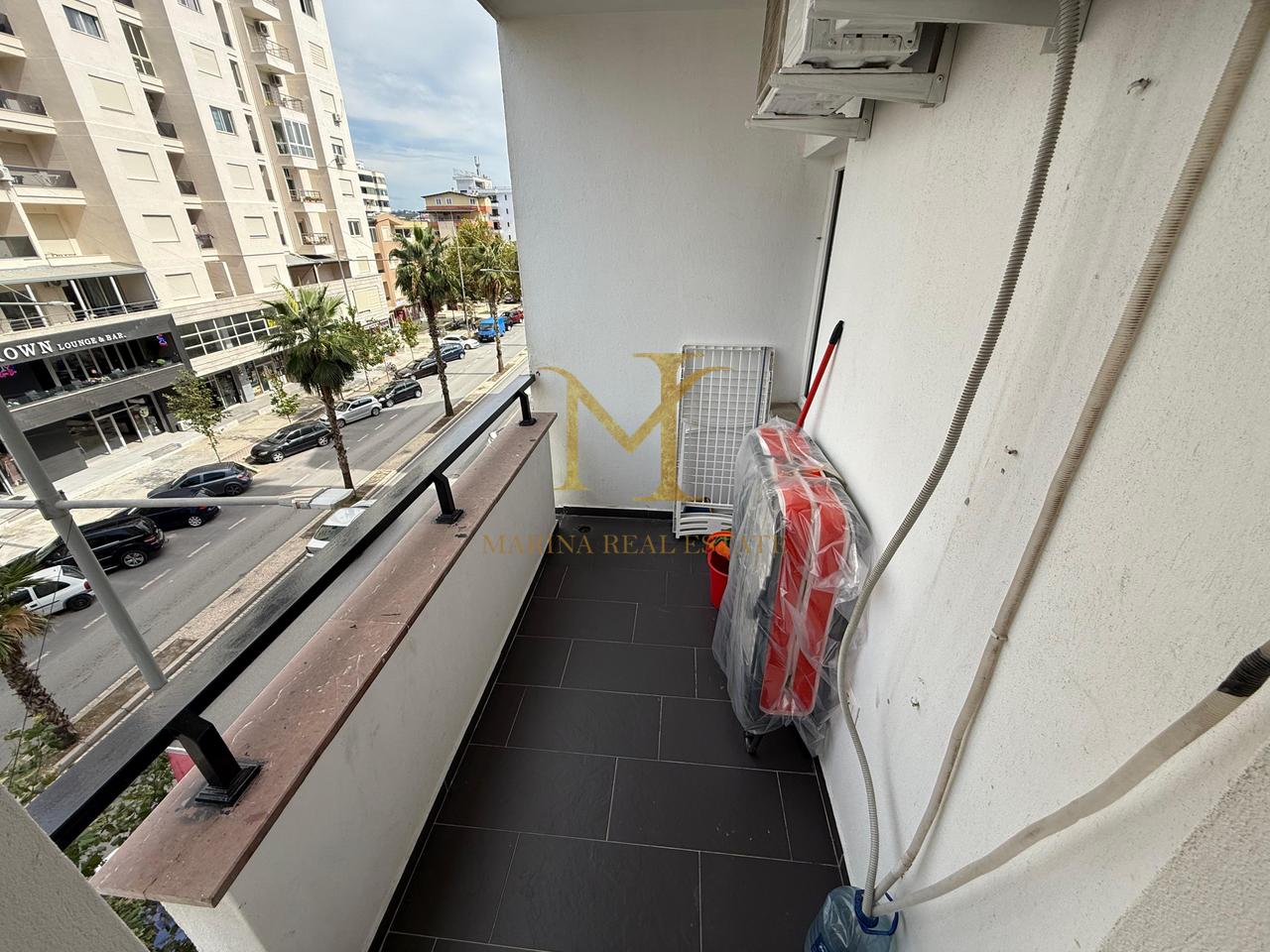 Apartament 2+1 per Qera ne Plazh , Stacioni i Pare !!
