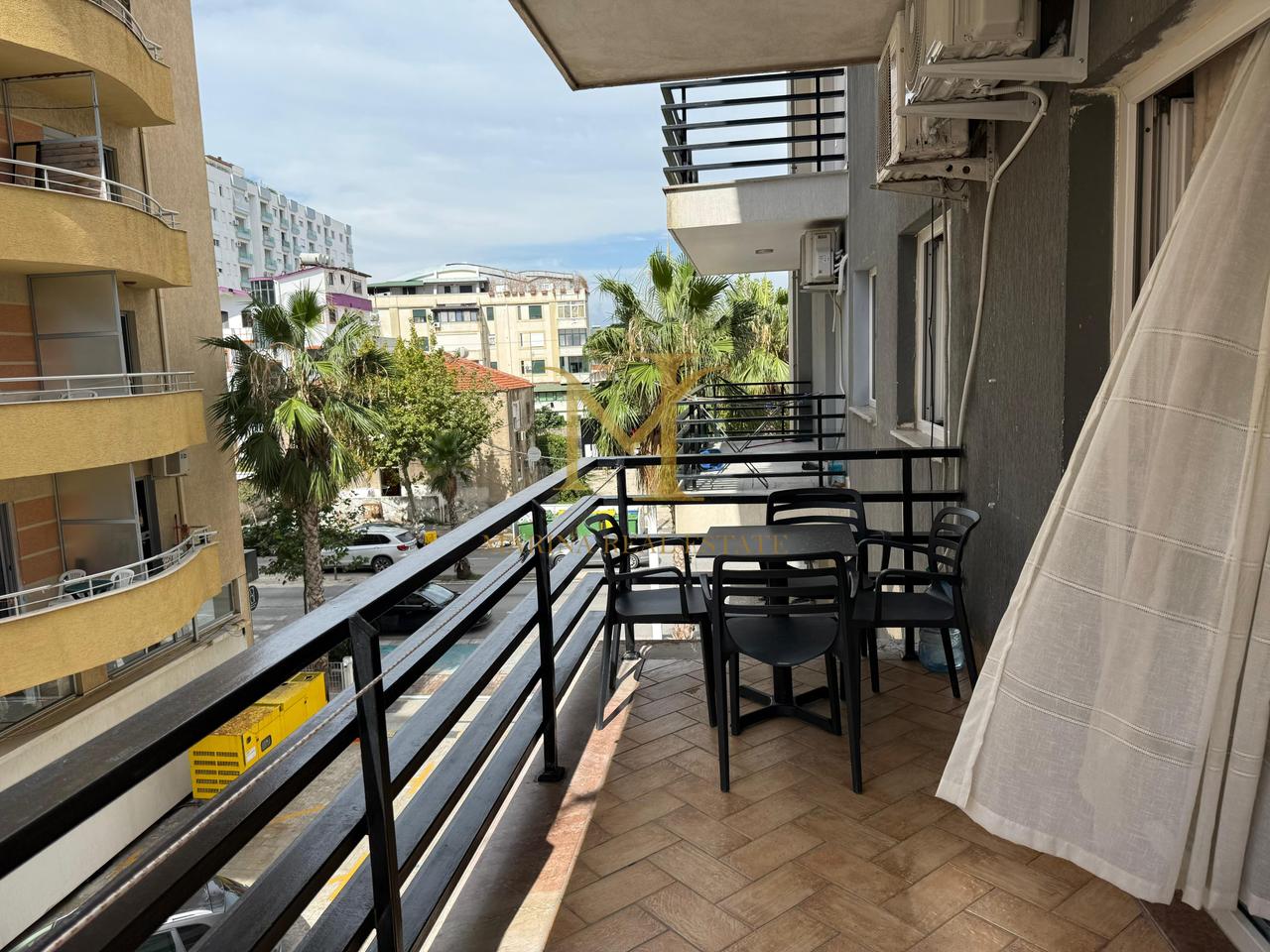 Apartament 2+1 per Qera ne Plazh , Stacioni i Pare !!