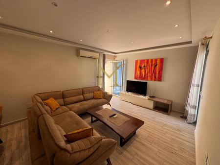 APARTAMENT 2+1 PAMJE DETI PLAZH DERI ME 1 QERSHOR