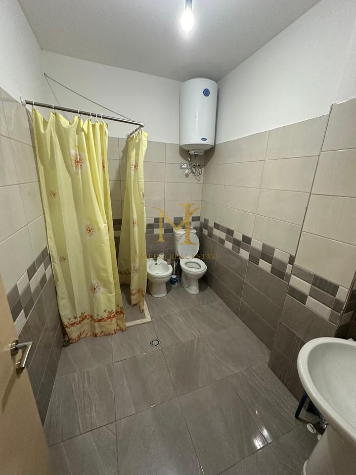 JEPET ME QERA APARTAMENT 1+1 NE ZONEN E PLEPAVE !!
