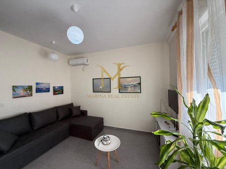 OFROHET APARTAMENT 1+1 ME QIRA NE PLAZH ILIRIA, DURRES!